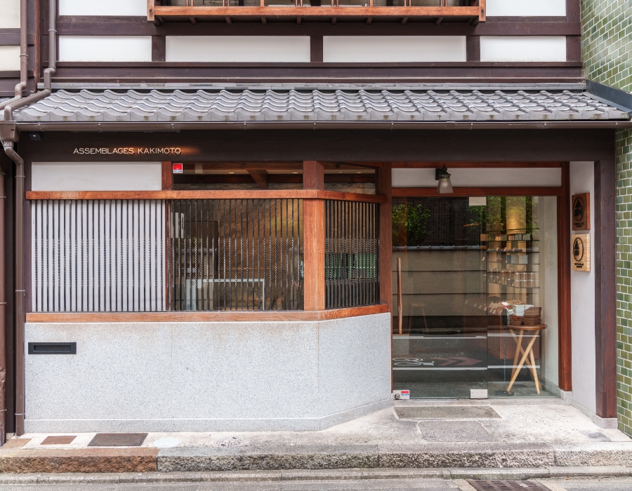 ASSEMBLAGES KAKIMOTO