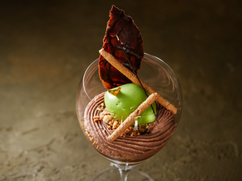 京都 神宮丸田町の大人の隠れ家レストラン ASSEMBLAGES KAKIMOTO