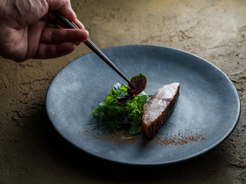 京都 神宮丸田町の大人の隠れ家レストラン ASSEMBLAGES KAKIMOTO