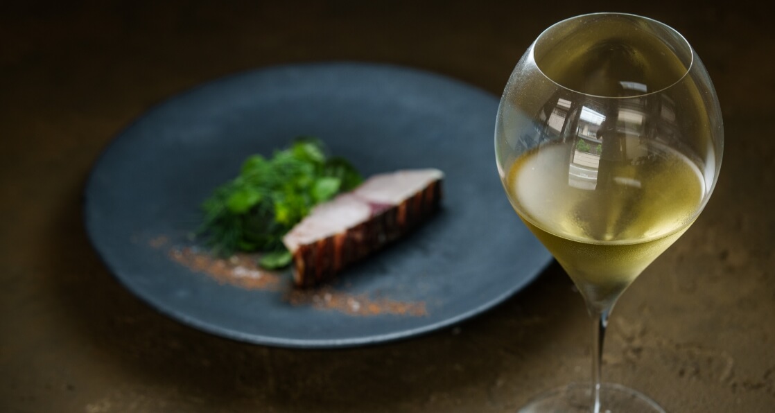 お菓子への真摯な哲学から生まれたイノベーティブ料理