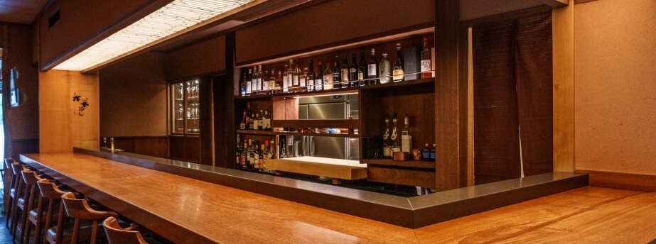 大人の隠れ家で、美味の新境地を知る至福の体験を